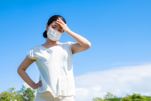 暑い日のマスクによる熱中症は要注意